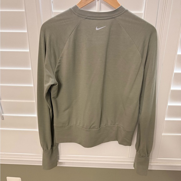 Nike Women's Lightweight Sweatshirt - Picture 2 of 5